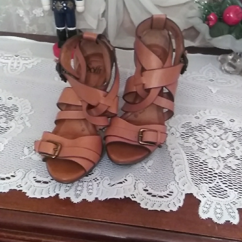 Sofft heels.